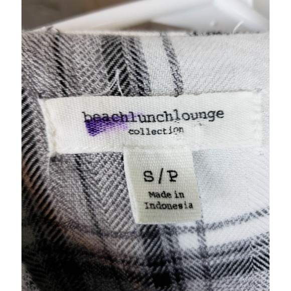 Beach Lunch Lounge Plaid Button Down Shirt - Picture 5 of 6